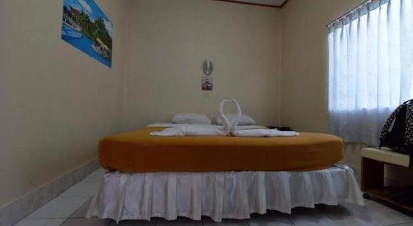Oyo 681 Paradise Hotel Ao Nang 外观 照片