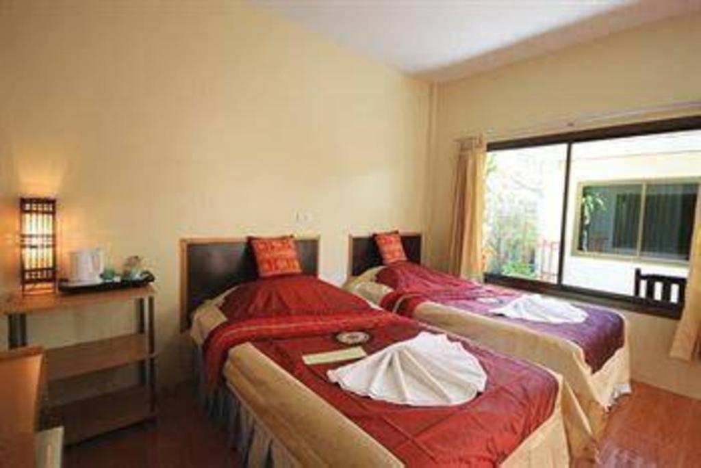 Oyo 681 Paradise Hotel Ao Nang 外观 照片